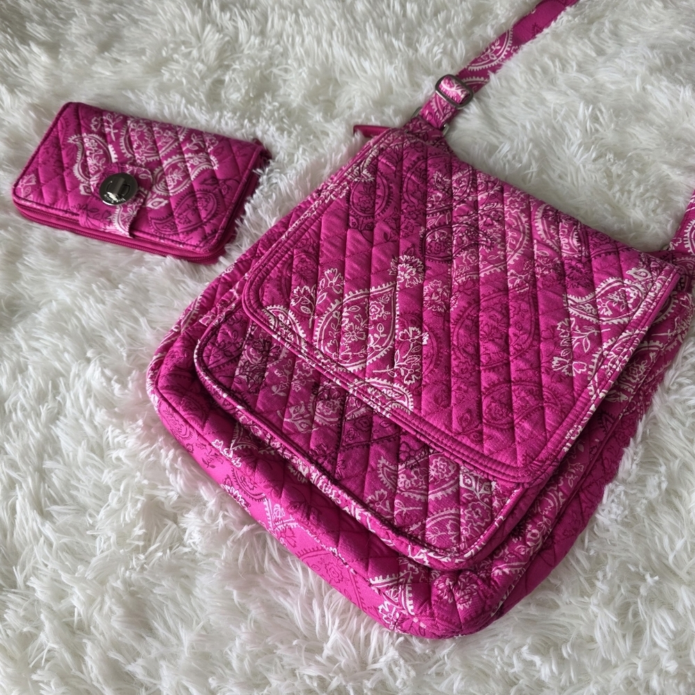 Vera Bradley Pink Quilted Crossbody Bag and Turnlock Wallet Set